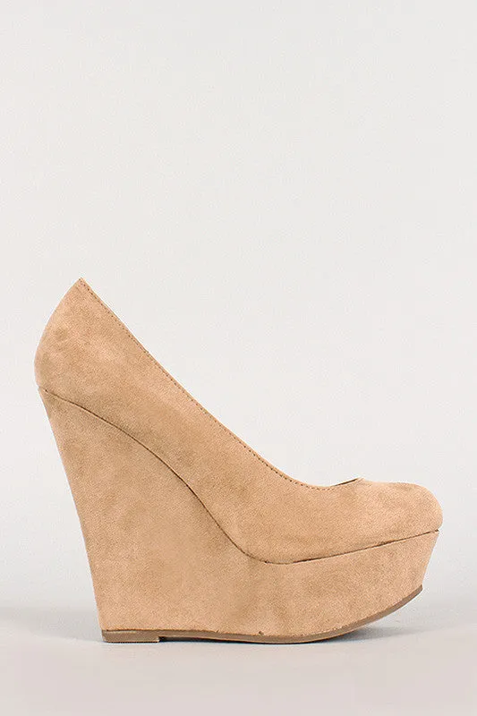 Breckelle Suede Round Toe Platform Wedge