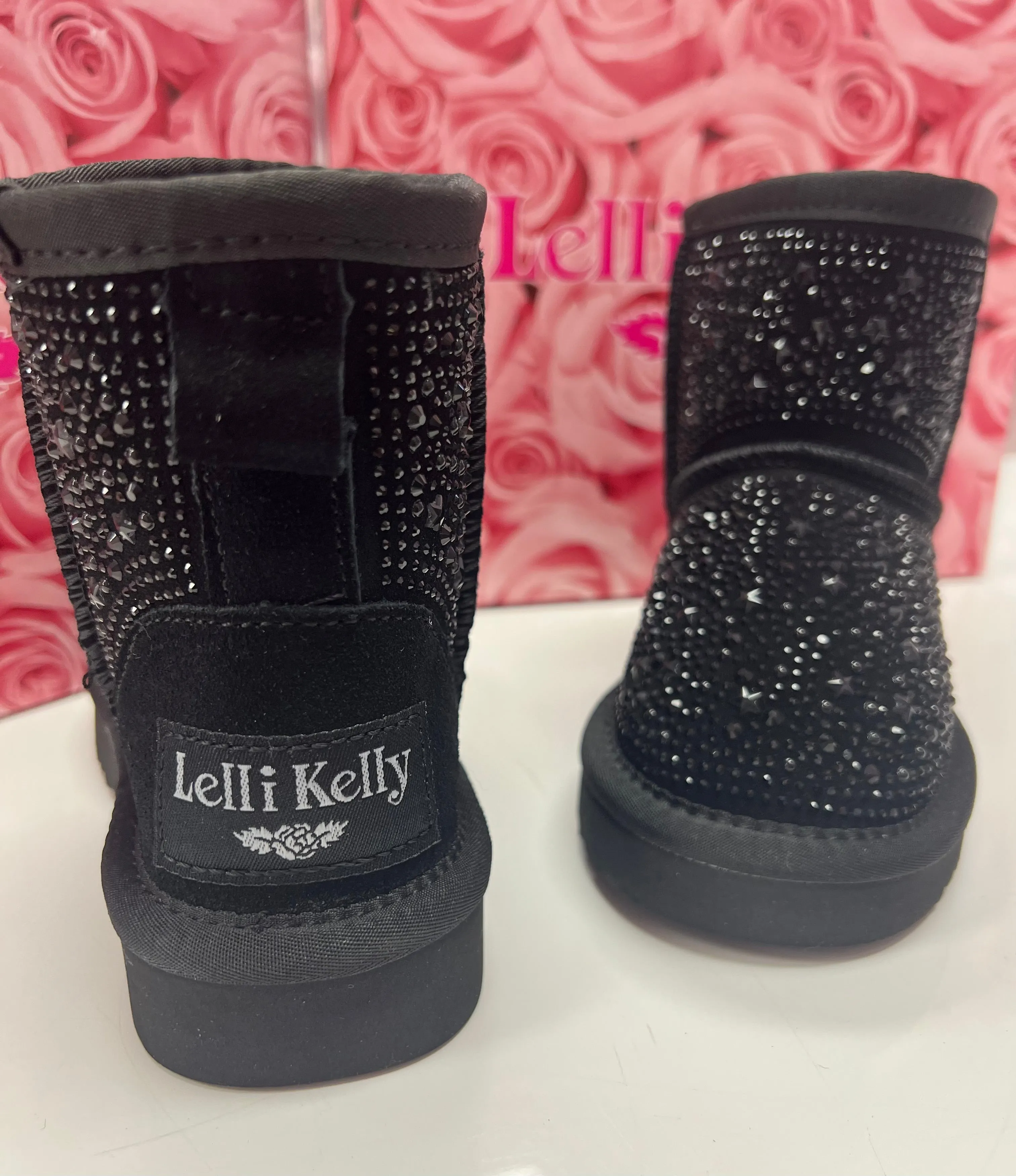 EB01 Lelli Kelly Black Olivia Sheepskin Ugg Style Boots