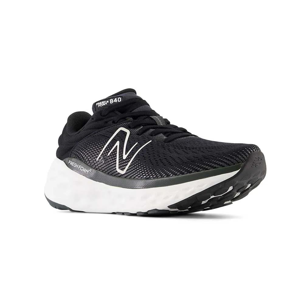 Men's M840V1 Running Shoe- Black/Blacktop - Extra Wide (4E)