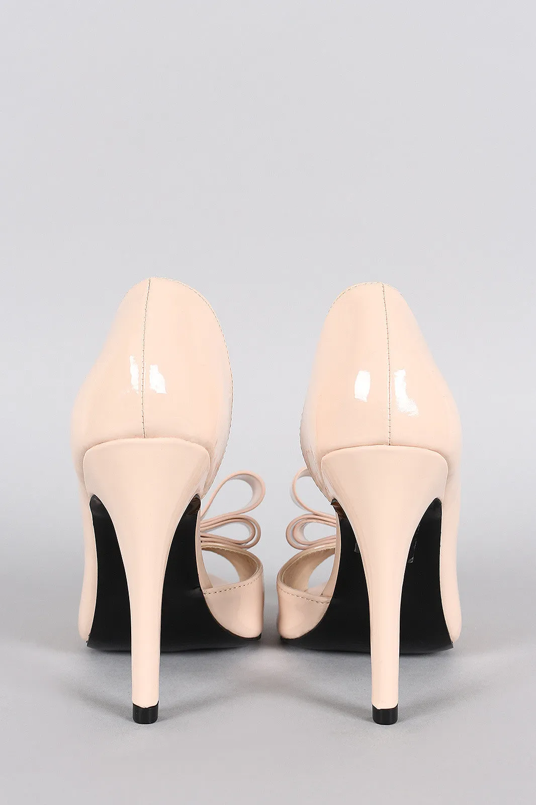 Patent Bow Dorsay Pump