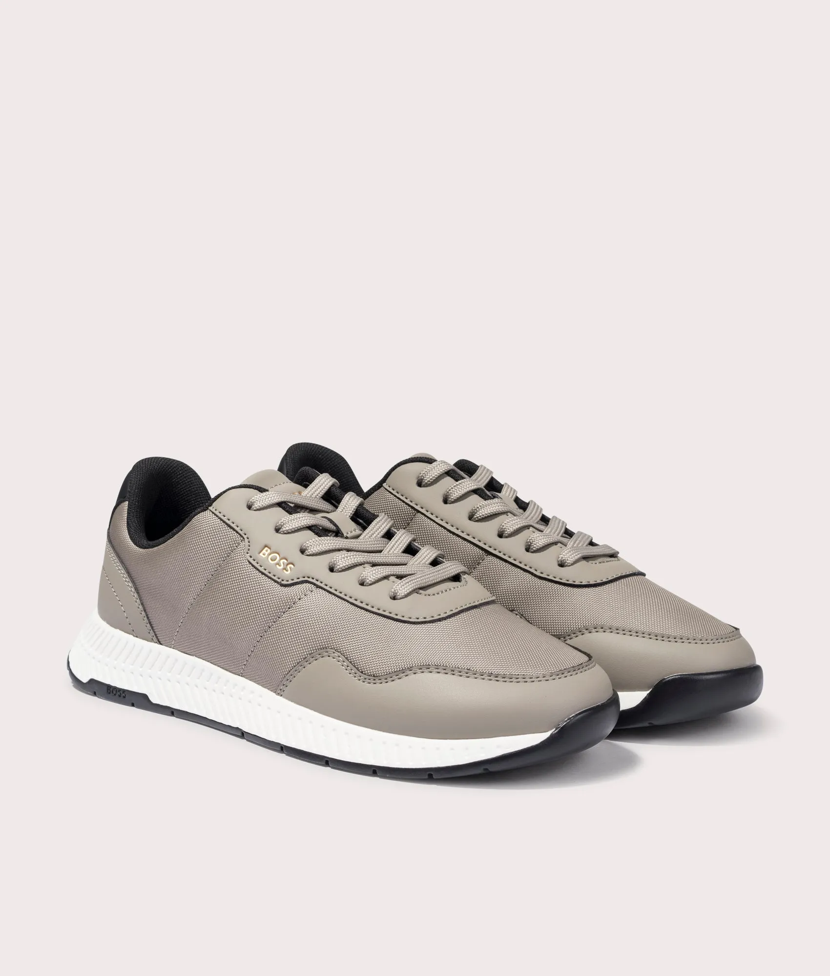 Titanium Runn Trainers