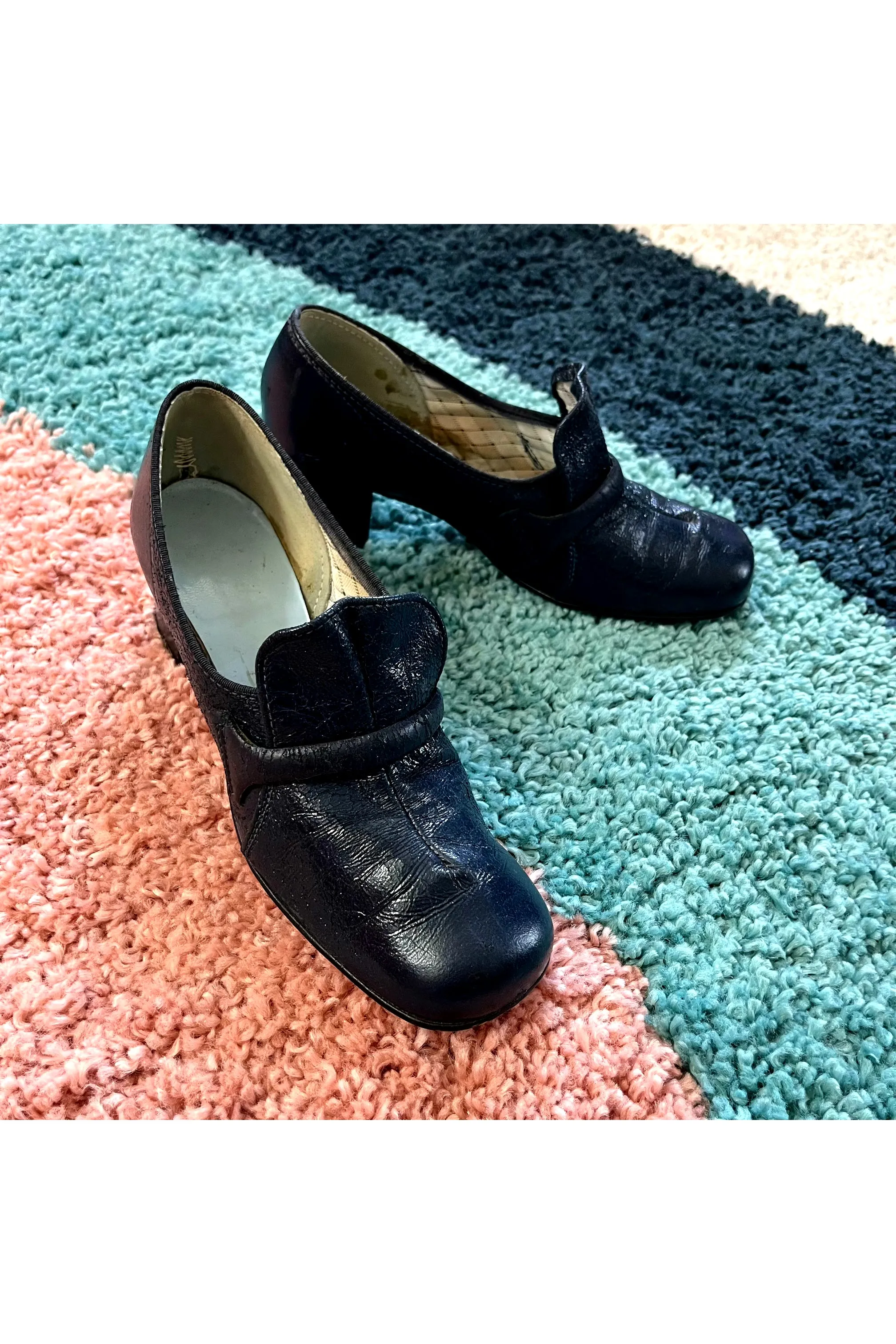 Vintage Mod Navy Loafers - Approx Size 7-7.5